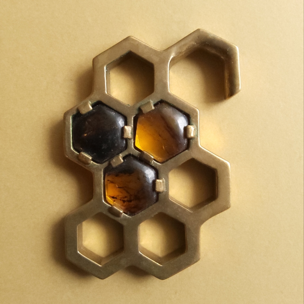 Onetribe Organics Honey Ear Weights Bronze With 6 Chiapas Amber Cabachons